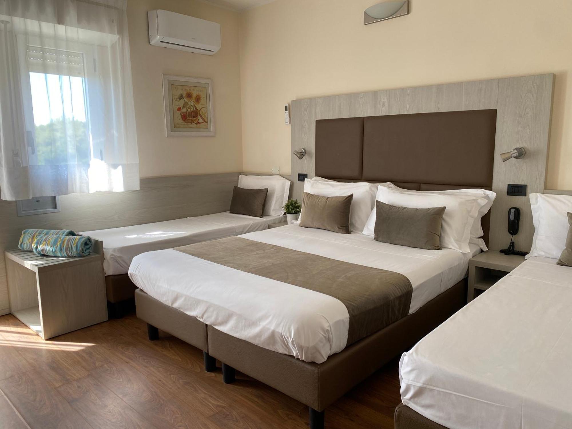 Golf Hotel Riccione Exterior foto